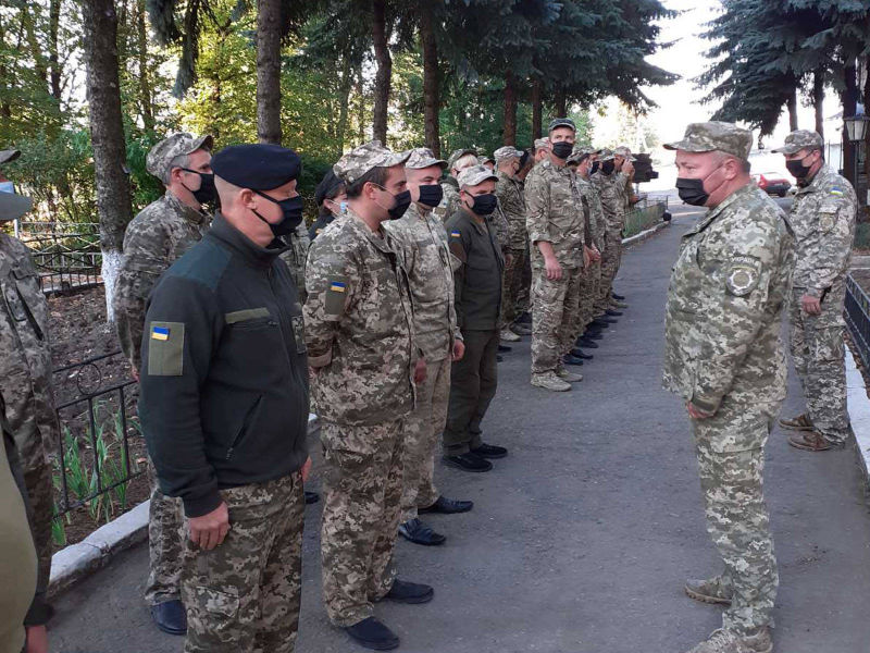 Датчик руху в кімнаті